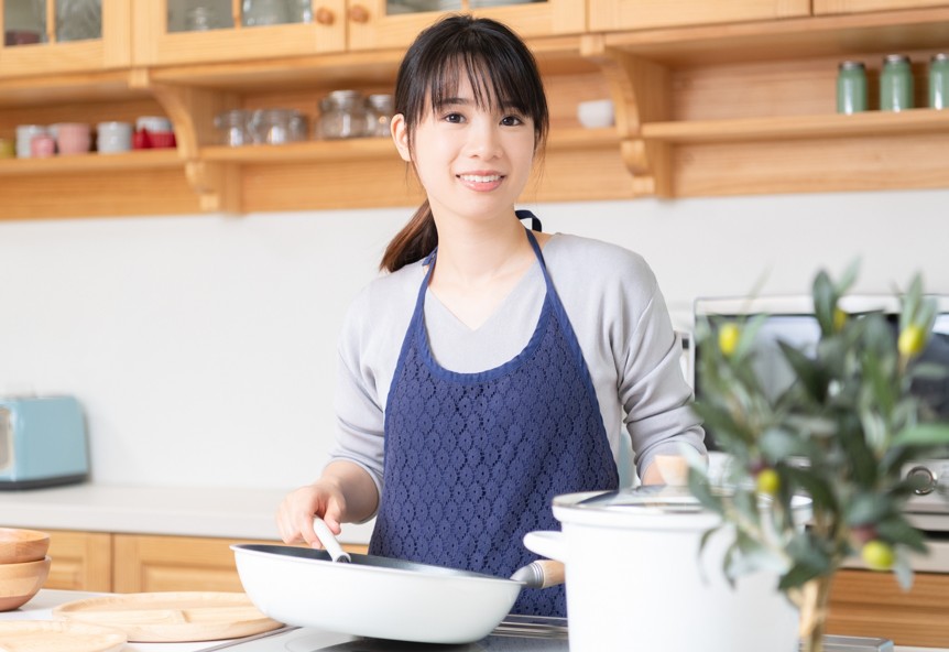 サーモスとティファールのフライパンどっちがいい？実体験で徹底比較