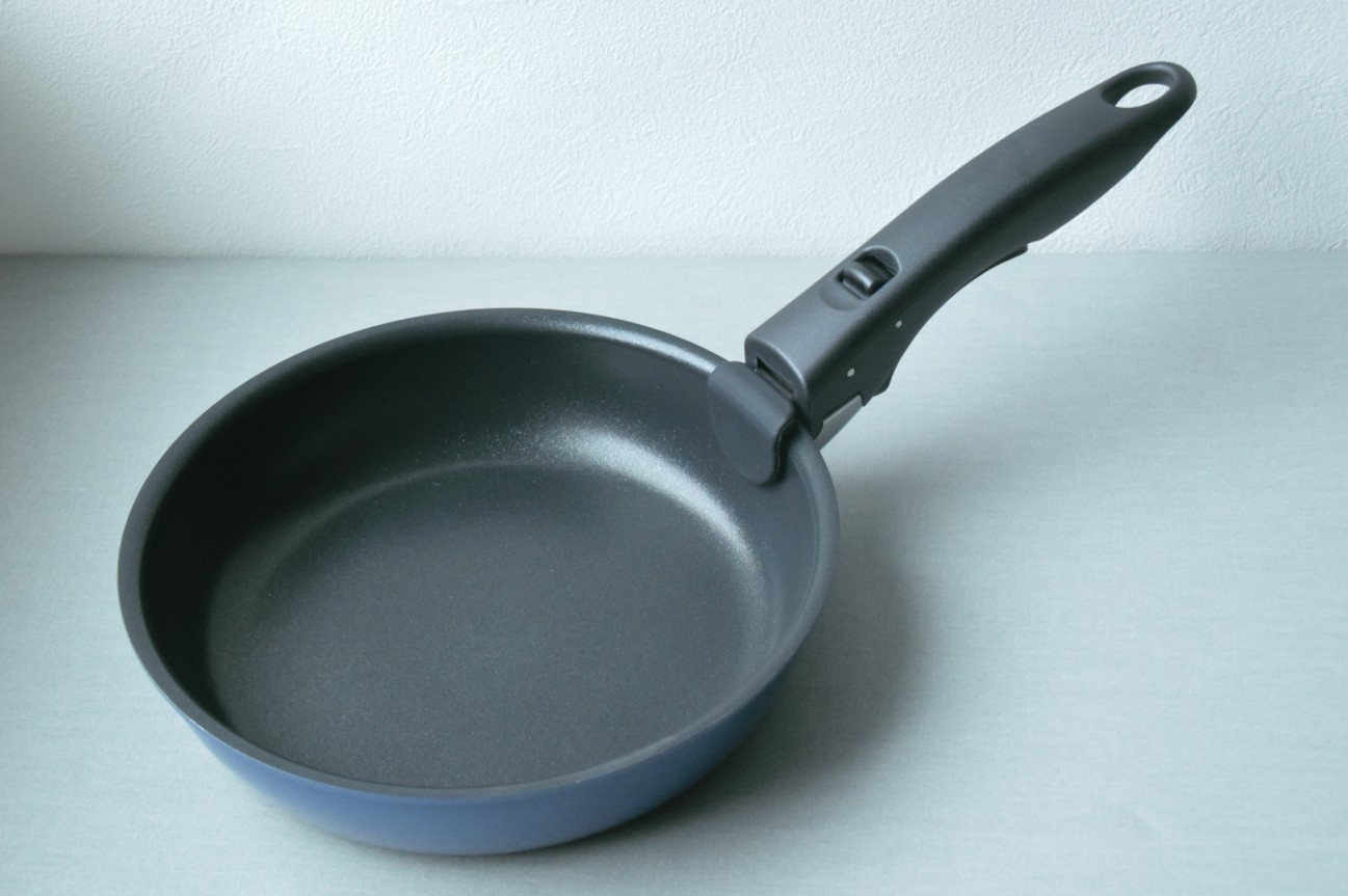 着脱のしやすさと固定力を左右する取っ手比較